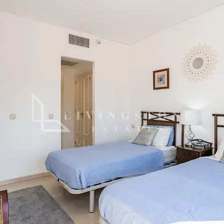 Menara Penthouse * Estepona