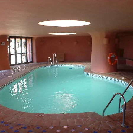 Menara Penthouse Apartment Estepona